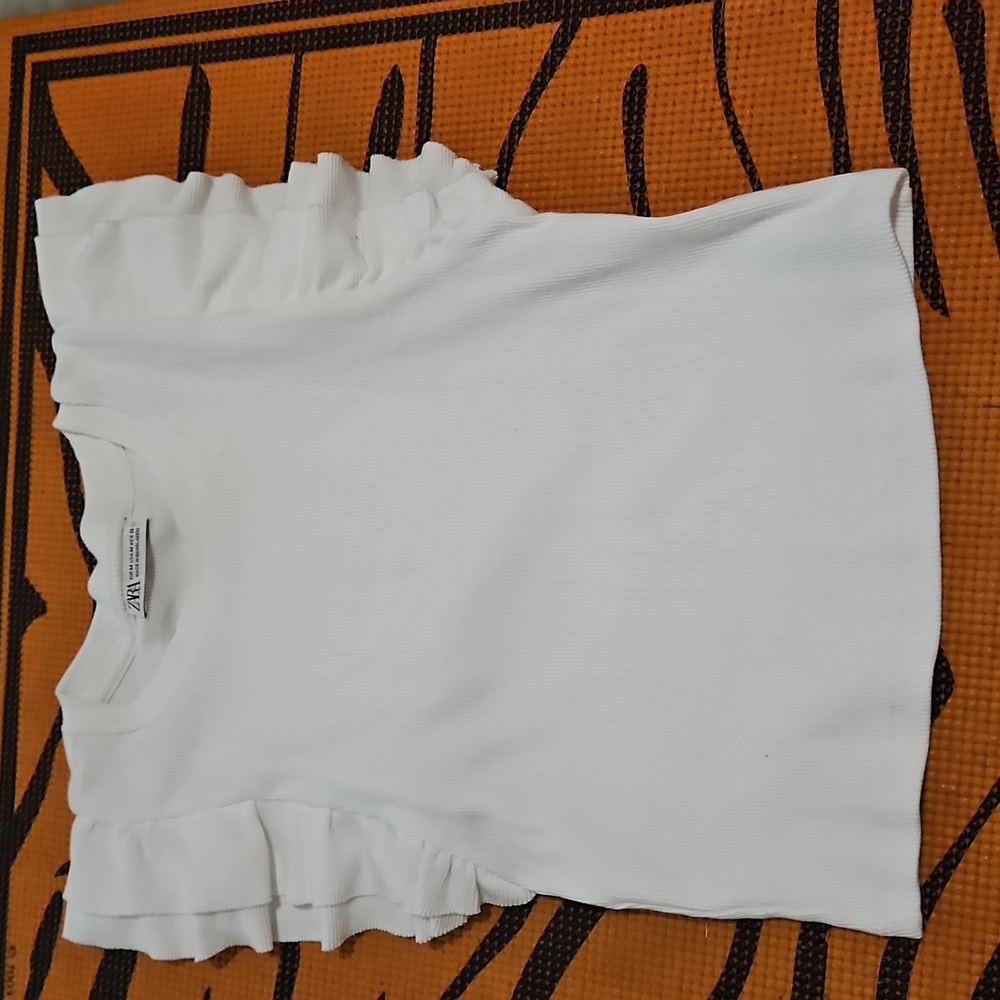 Zara White Ribbed Ruffle Sleeve Top - Picture 2 of 4